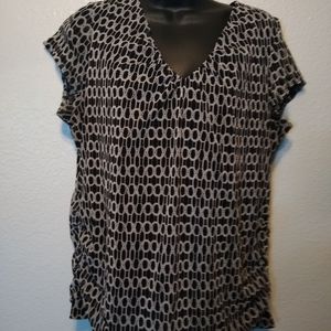 212 Collection Black/White Circle Links Blouse
